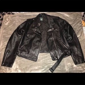 Black Leather Jacket🔥